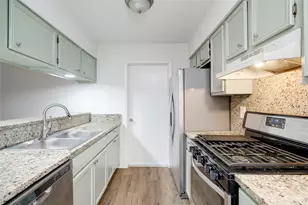 6210 Buffalo Pass, Austin, TX 78745 - Photo 10