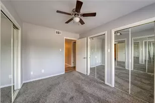 5801 Thunderbird St, Lago Vista, TX 78645 - Photo 12