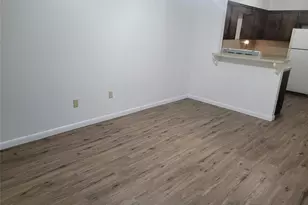 205 2nd Ave, Smithville, TX 78957 - Photo 6