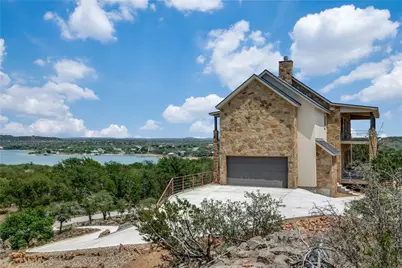 214 Peninsula Drive, Burnet, TX 78611 - Photo 2
