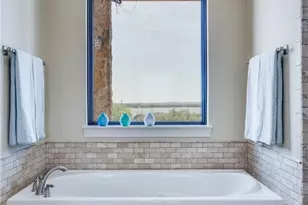 214 Peninsula Dr, Burnet, TX 78611 - Photo 20