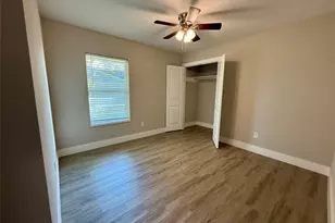 813 Central Ave, Elgin, TX 78621 - Photo 22