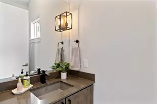 2300 Enfield Rd, Austin, TX 78703 - Photo 12