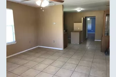 4307 Shallowbrook Trail #1, Austin, TX 78744 - Photo 4