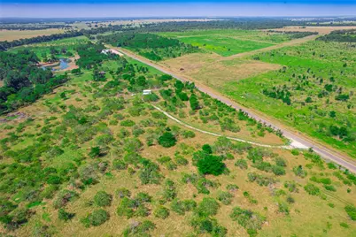 1435 County Road 429, Rockdale, TX 76567 - Photo 8