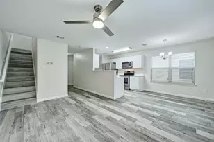 2320 Riddle Rd, Austin, TX 78748 - Photo 6