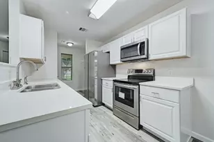 2320 Riddle Rd, Austin, TX 78748 - Photo 12