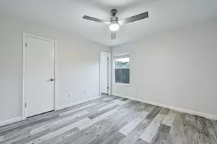 2320 Riddle Rd, Austin, TX 78748 - Photo 16