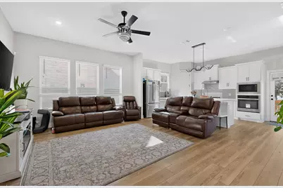 108 Red Camella Drive, Georgetown, TX 78628 - Photo 4