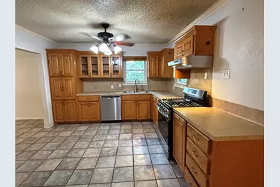 1402 Garden Street, Austin, TX 78702 - Photo 4