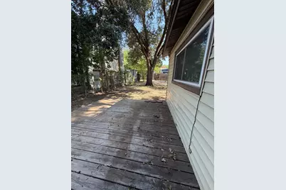 1402 Garden Street, Austin, TX 78702 - Photo 16