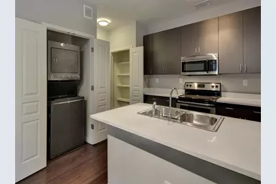 2822 Rio Grande Street #203, Austin, TX 78705 - Photo 4