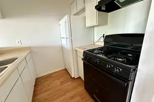 10810 Newmont Rd, Austin, TX 78758 - Photo 4