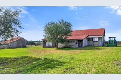 9058 Sam Houston Road, Brenham, TX 77833 - Photo 28