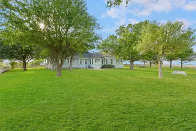 9058 Sam Houston Road, Brenham, TX 77833 - Photo 32