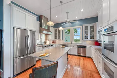 9058 Sam Houston Road, Brenham, TX 77833 - Photo 32