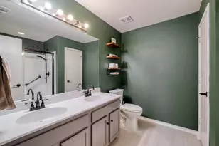 4302 King's Canyon Dr, Taylor, TX 76574 - Photo 16