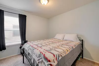 4302 Kings Canyon Drive, Taylor, TX 76574 - Photo 18