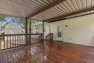 134 Tejas St, Smithville, TX 78957 - Photo 24