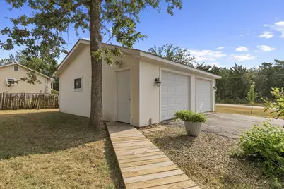 134 Tejas Street, Smithville, TX 78957 - Photo 28