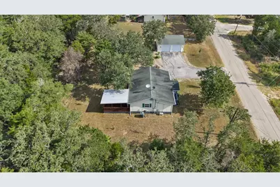 134 Tejas Street, Smithville, TX 78957 - Photo 34