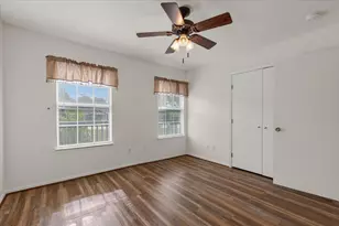 134 Tejas St, Smithville, TX 78957 - Photo 18