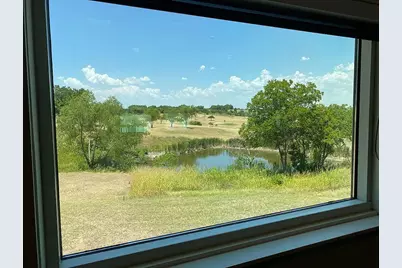 1102 Beech Street, Taylor, TX 76574 - Photo 10