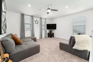 121 Kennicott Dr, Kyle, TX 78640 - Photo 12