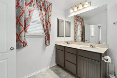 121 Kennicott Drive, Kyle, TX 78640 - Photo 16