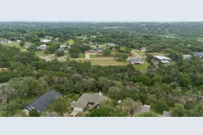 4 Oakmont Circle, Belton, TX 76513 - Photo 12