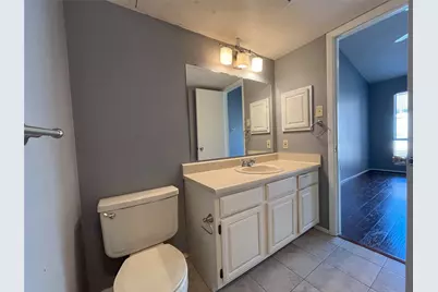 806 W 24th Street #303, Austin, TX 78705 - Photo 14