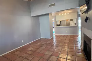 806 W 24th St, Austin, TX 78705 - Photo 2