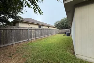 25 Azalea Dr, Georgetown, TX 78626 - Photo 26