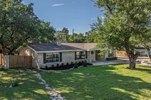 307 Lakeway Dr, Lakeway, TX 78734 - Photo 2