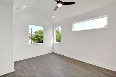 7603 Carver Avenue #1-A, Austin, TX 78752 - Photo 12