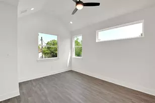 7603 Carver Ave, Austin, TX 78752 - Photo 12