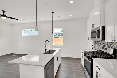 7603 Carver Avenue #1-A, Austin, TX 78752 - Photo 1