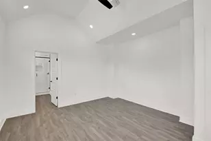 7603 Carver Ave, Austin, TX 78752 - Photo 14