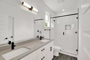 7603 Carver Ave, Austin, TX 78752 - Photo 16