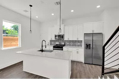 7603 Carver Avenue #1-A, Austin, TX 78752 - Photo 6