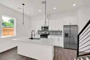 7603 Carver Ave, Austin, TX 78752 - Photo 6