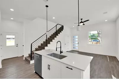 7603 Carver Avenue #1-A, Austin, TX 78752 - Photo 4