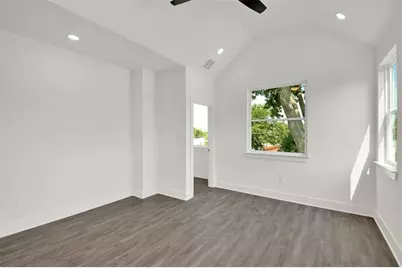 7603 Carver Avenue #1-A, Austin, TX 78752 - Photo 12