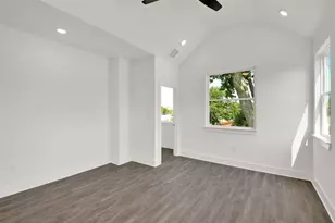 7603 Carver Ave, Austin, TX 78752 - Photo 12