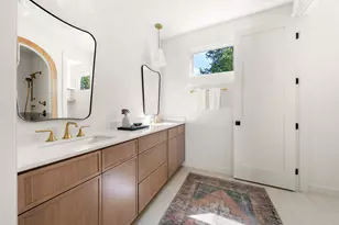 5607 Tura Ln, Austin, TX 78721 - Photo 22