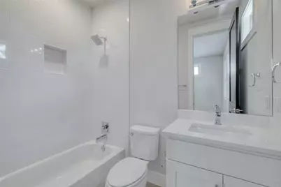 2204 Holly Street #2, Austin, TX 78702 - Photo 10