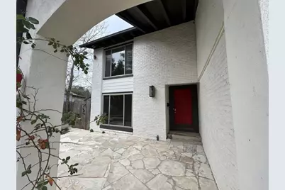 9010 Quail Creek Drive, Austin, TX 78758 - Photo 2