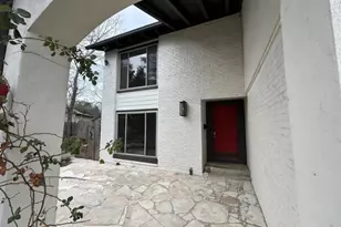 9010 Quail Creek Dr, Austin, TX 78758 - Photo 2