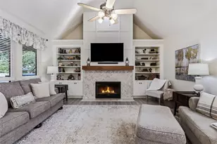 218 Champions Dr, Georgetown, TX 78628 - Photo 4