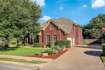 218 Champions Drive, Georgetown, TX 78628 - Photo 2